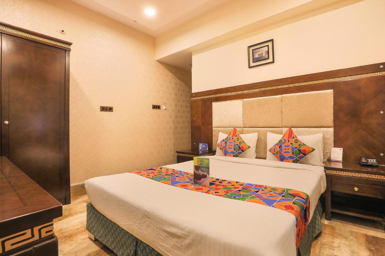 Fabhotel Frazer Suites - Nr Bangalore Cantt Railway Station Extérieur photo