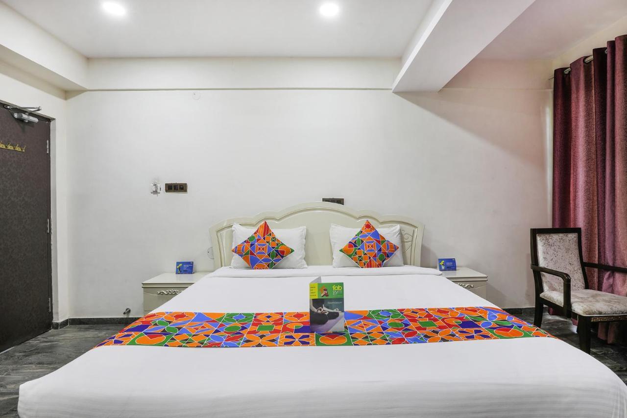 Fabhotel Frazer Suites - Nr Bangalore Cantt Railway Station Extérieur photo